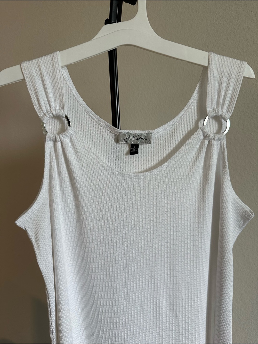 A. Byer White Ring-Shoulder Tank Top